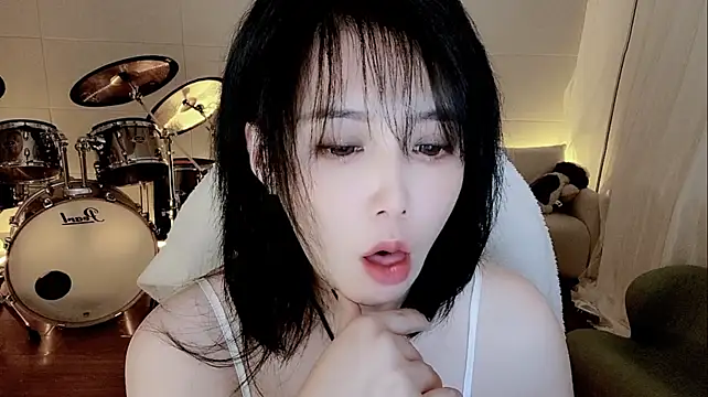 Evangelin-e 网络视讯表演