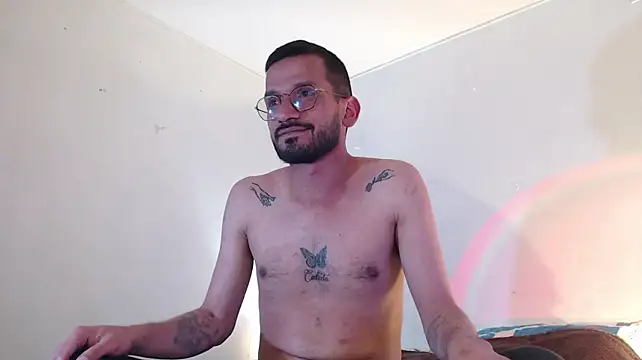 LuckyMarks webkamerás műsora