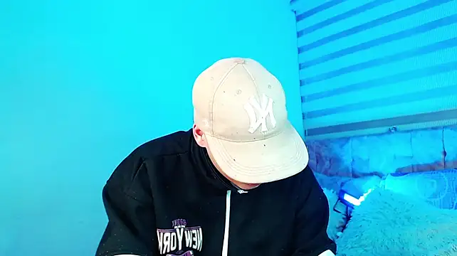 _justinmoon2's Live XXX Chat