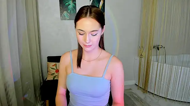 XXX chat uživo modela MakeYoueHappy