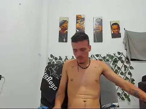 Latins_Boss Pertunjukan Webcam