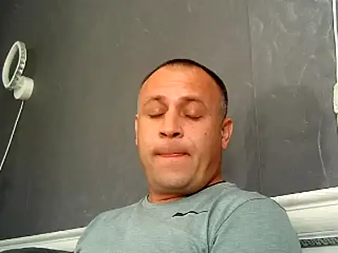 Afonya344 Show in webcam