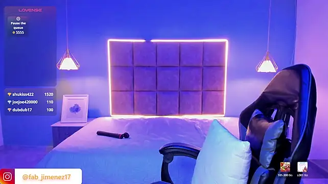 AlejooTwink Adlı Modelin Canlı XXX Sohbeti