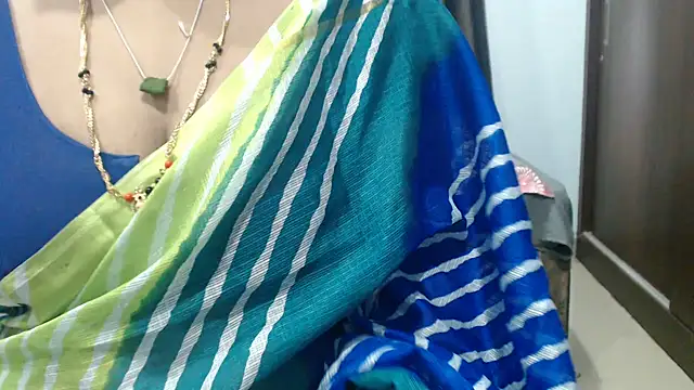Chat XXX ao vivo de sunitha-3