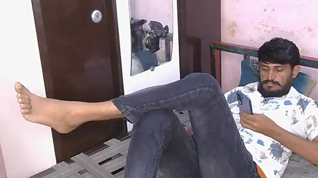HotXKrish's Live XXX Chat