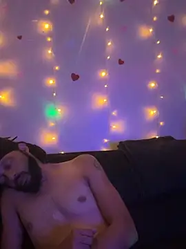 magic_man1085 élő XXX-chatje