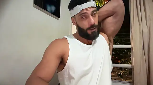 romeolovedark Chat XXX in diretta