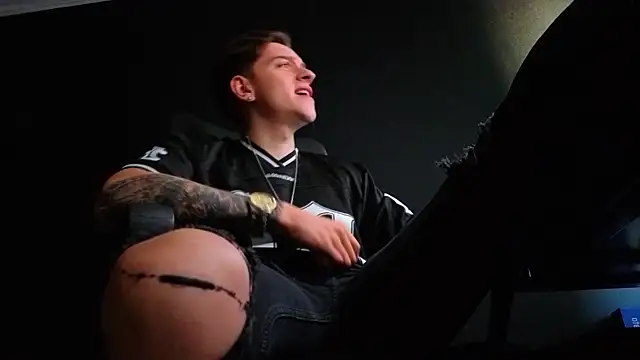 FelixStarkk – Naživo XXX chat