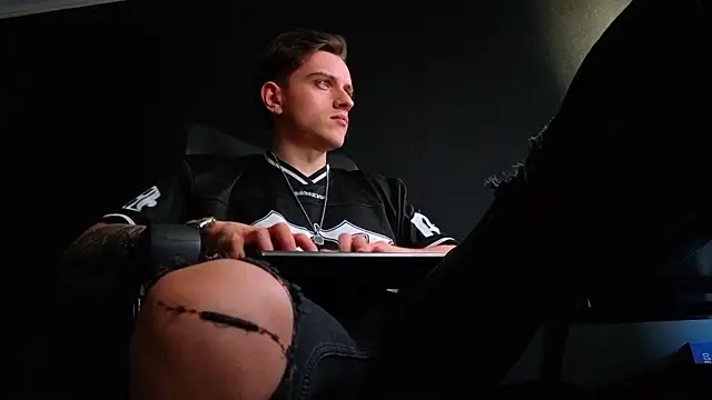 FelixStarkk Live XXX-chat