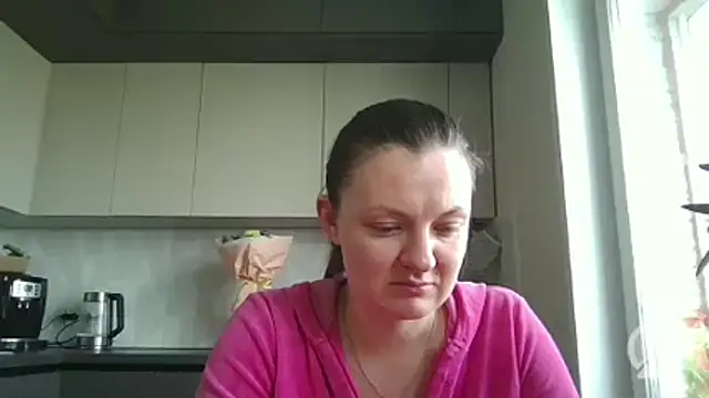 Velinabo's Live XXX Chat