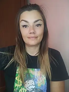 Show modela KrissSexi na web-kameri