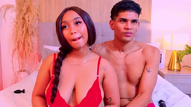 RoseAndDominic live XXX chat