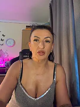 Hotangel75 Chat XXX in diretta