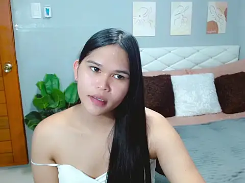 AlianaFord's Live XXX Chat