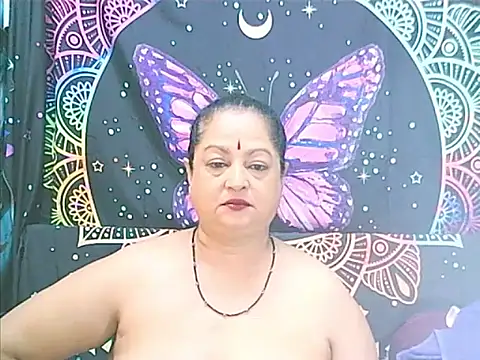 matureindian's Live XXX Chat