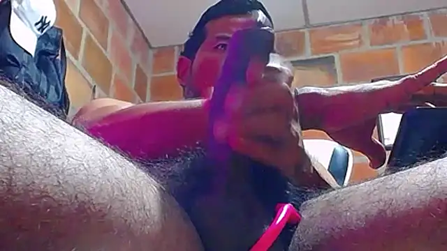 Romeo_box22 Chat XXX in diretta