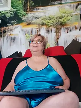 QueenPammy1's Live XXX Chat