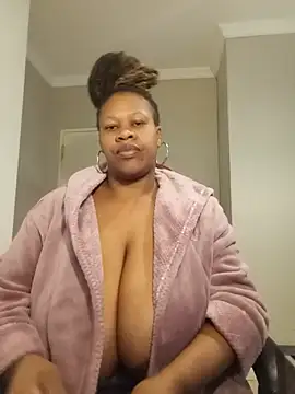 Chat XXX en directo de bustylisa1983