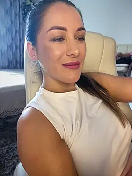HotXMom_'s Live XXX Chat