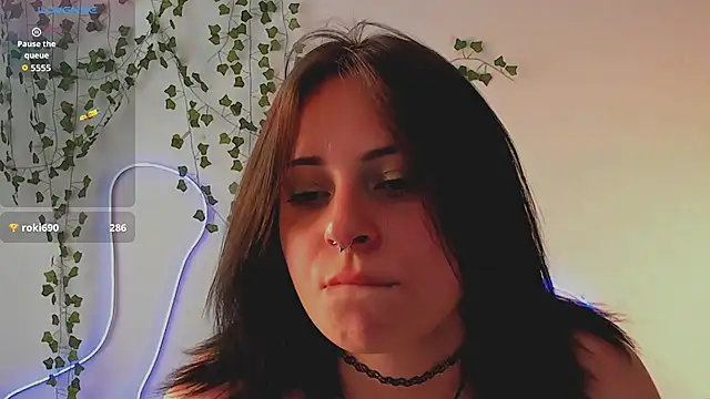 Chat XXX Live BellaKvarc