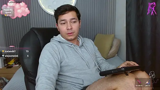 Chat XXX en directo de Julian_Smith21
