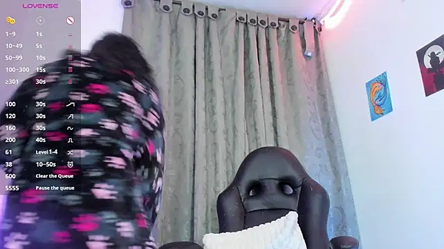 indra_cam Adlı Modelin Canlı XXX Sohbeti