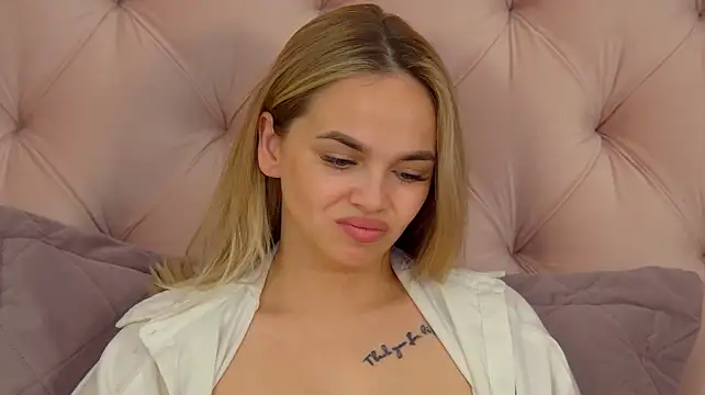 Онлайн чат XXX AnitaVenture