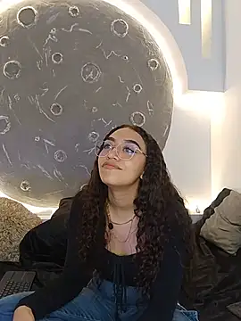 צ'אט XXX בשידור חי של ritzabeth_daniel