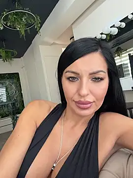 ReynaMorel webcam show