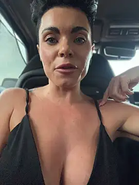 LukeLouHarvey's Live XXX Chat