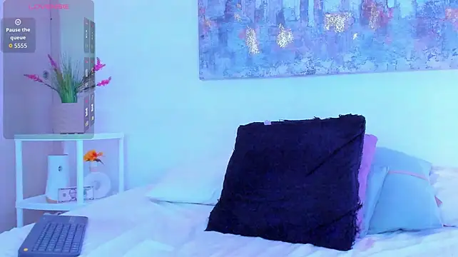 __armin Adlı Modelin Canlı XXX Sohbeti