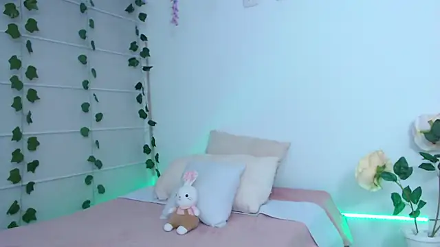Sarabubbie 现场XXX聊天