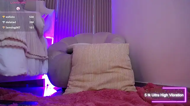 Katy_VanのライブXXXチャット