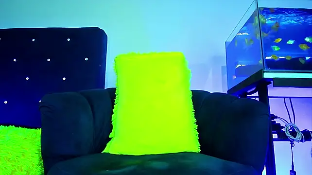 دردشة Aliice_Doll الجنسية المباشرة