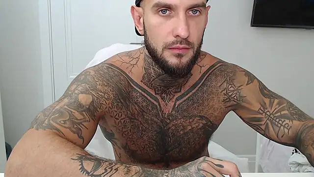 Show modela maxi_foxxx na web-kameri