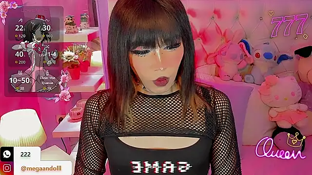 Megaan_Dolll Adlı Modelin Canlı XXX Sohbeti
