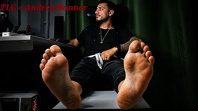 צ'אט XXX בשידור חי של AndrewBanner