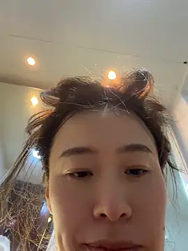 saozi666 网络视讯表演
