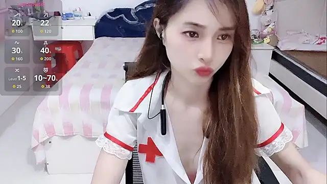 XXX chat uživo modela miaomiao-99