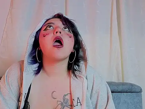 Blueberry_gothic XXX чат на живо