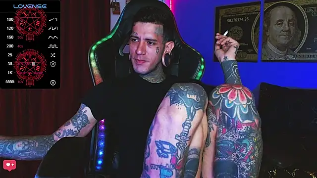 צ'אט XXX בשידור חי של jhonny__ackerman