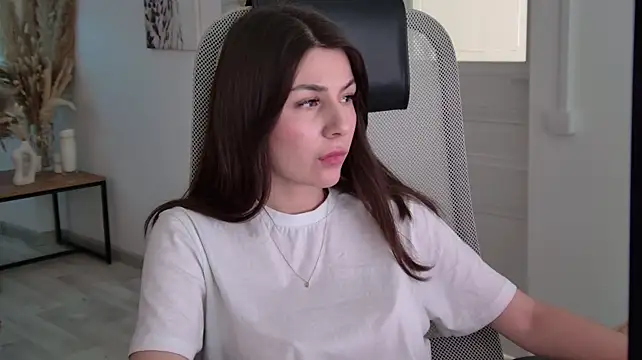 DiRosie Adlı Modelin Canlı XXX Sohbeti