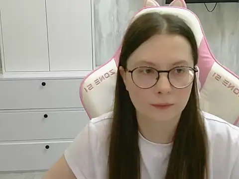 XXX chat uživo modela Elvirada
