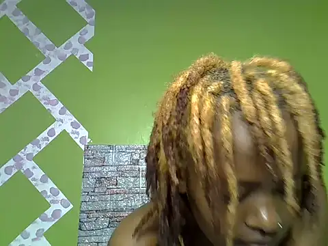 Slim_shedy1 Adlı Modelin Canlı XXX Sohbeti