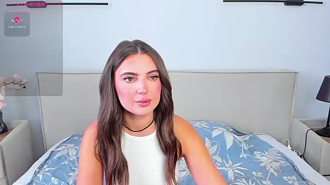 Онлайн чат XXX AnnaTeona