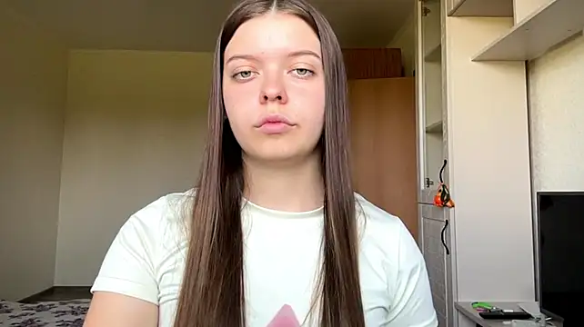 IvyWild's Live XXX Chat