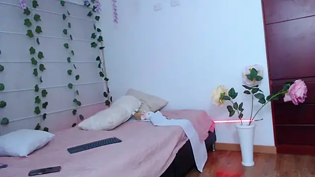 แชท XXX สดของ Sarabubbie