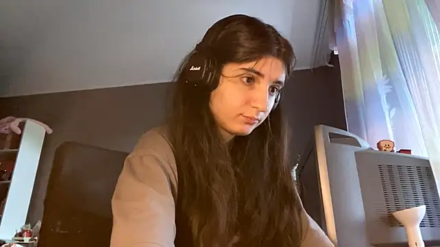MindaHallmon's Live XXX Chat