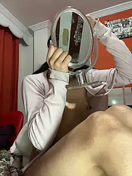 צ'אט XXX בשידור חי של N4n4osaki