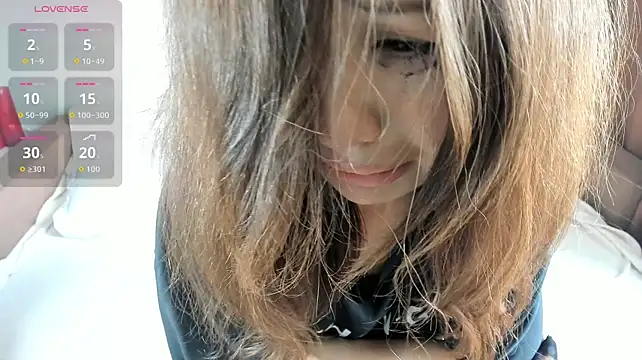 XXX chat uživo modela novaaskyy